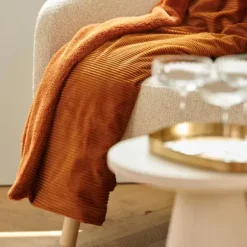 Agnes Manta Castanho