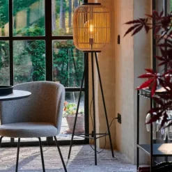 Emilie Candeeiro De Ch O Preto