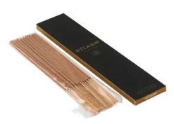 Escape Black Oudh Incenso 30 Paus
