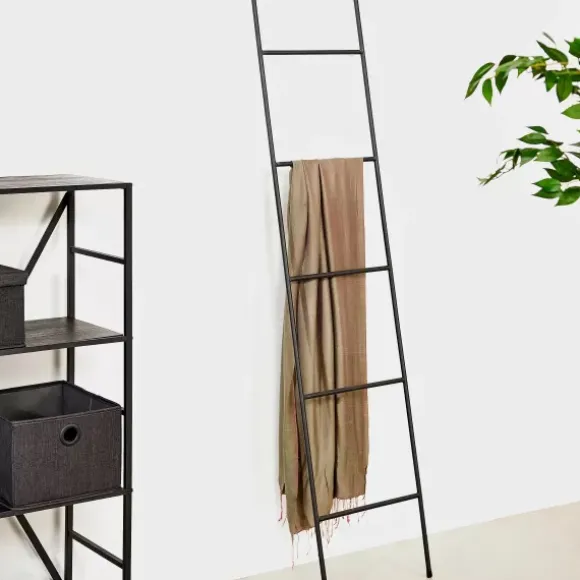 Ferro Escadote Preto