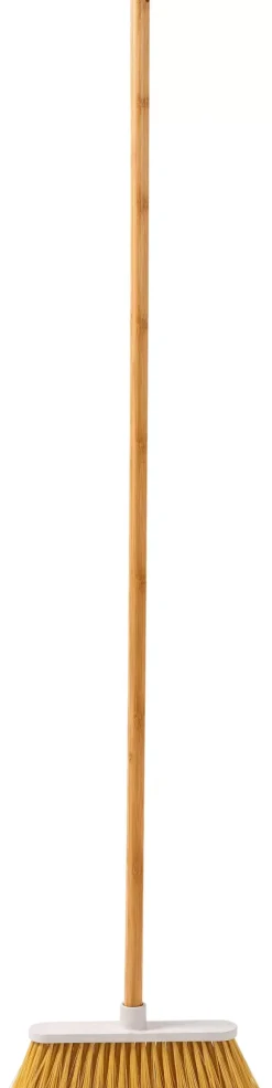 Jasmin Vassoura Cinzento, Natural