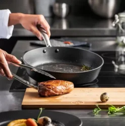 Masterchef Frigideira Preto