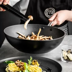 Masterchef Wok Preto